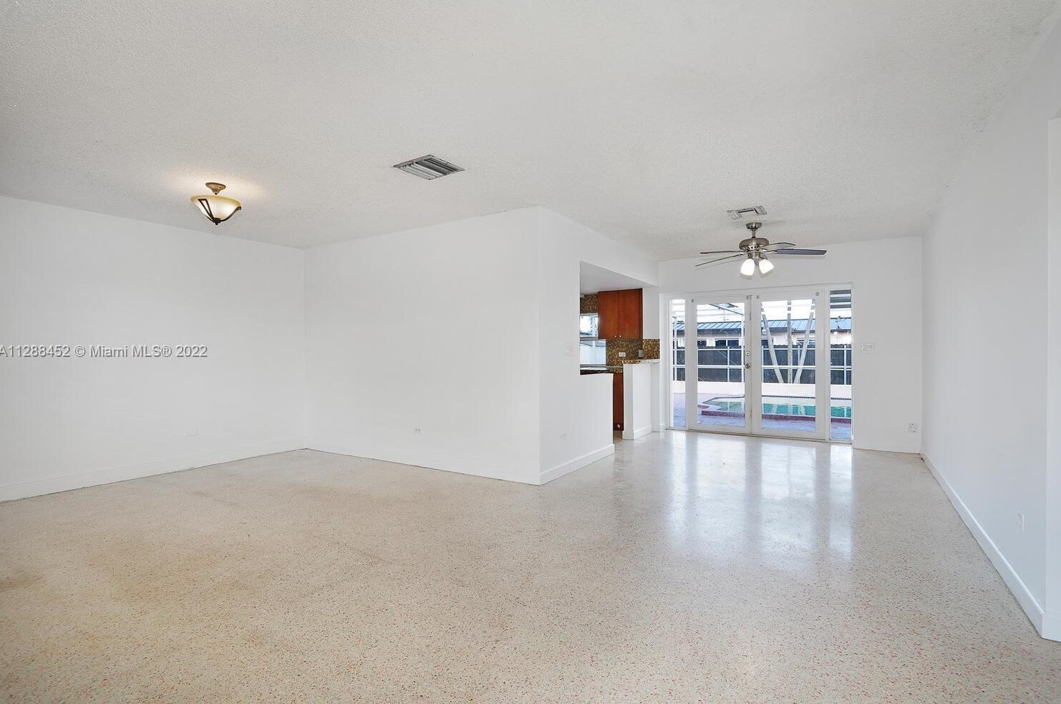 9821 13th Ter, Miami, FL 33174-2913