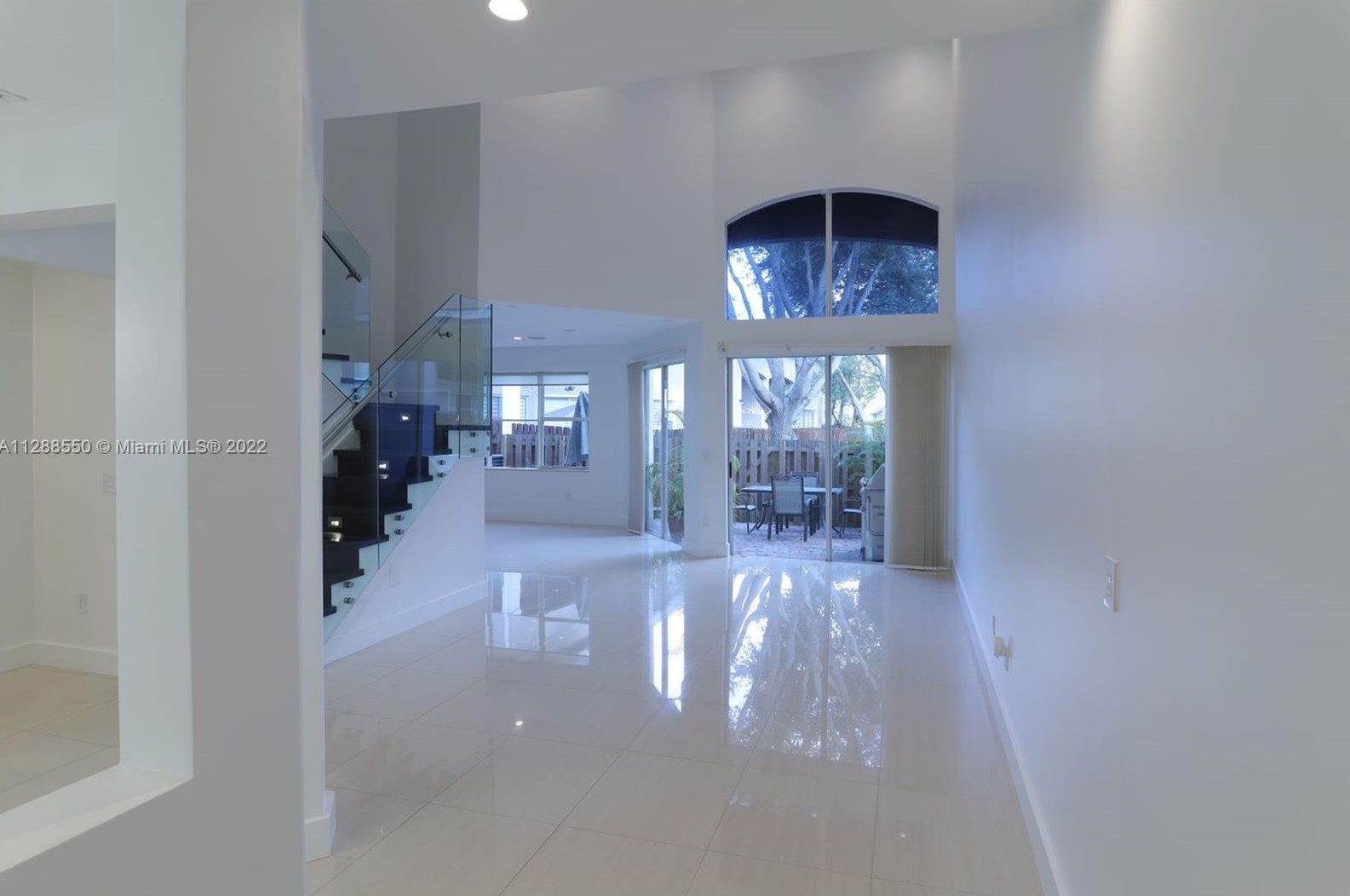 7985 Nw 116th Ave, Miami, FL 33178