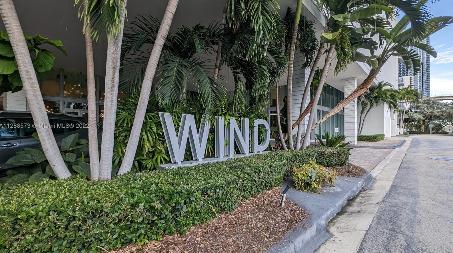 350 S Miami Ave Apt 703, Miami, FL 33130