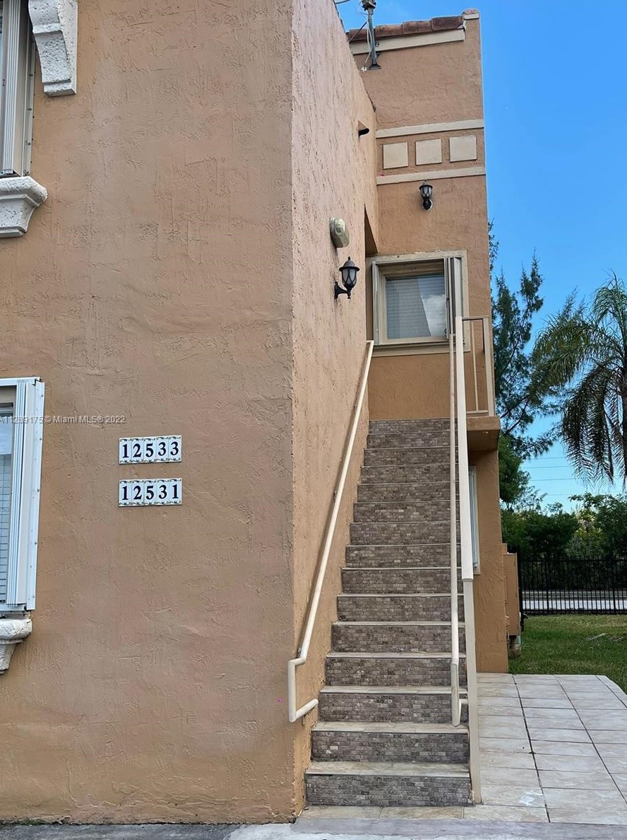 12533 11th Way, Miami, FL 33182-2477