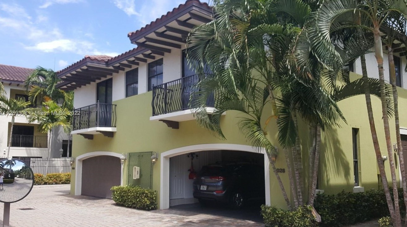 3028 Mcdonald St # 2, Miami, FL