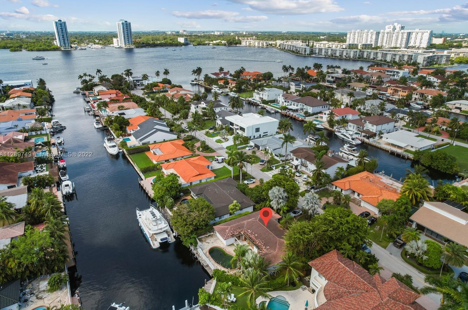 3446 168th St, Miami FL  33160-3061 exterior