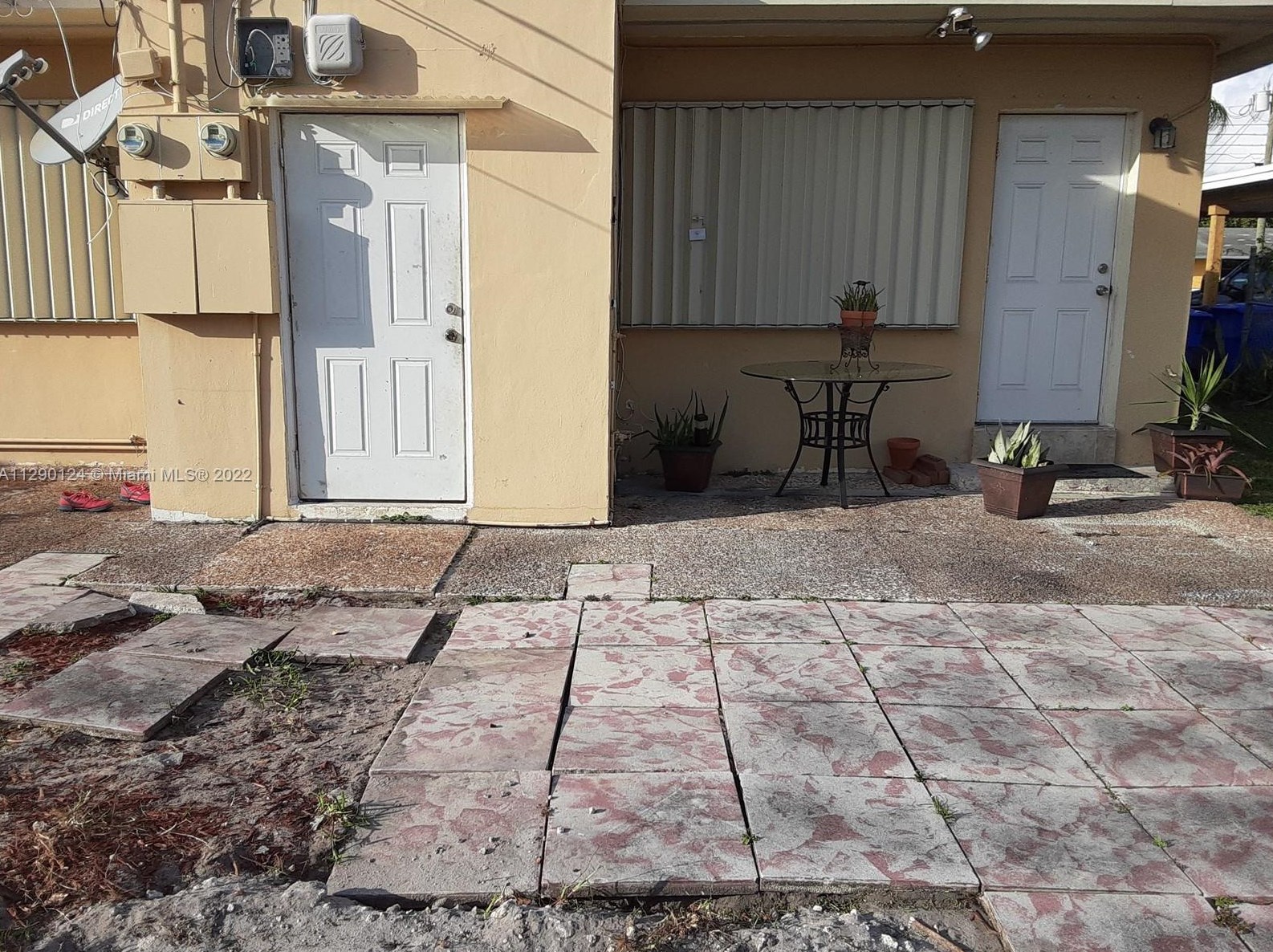2456 Johnson St, Hollywood, FL 33020-3923