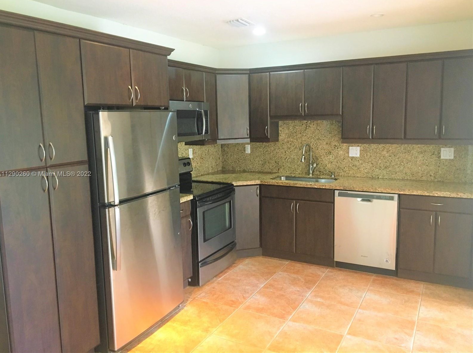 6442 37th St, Miami, FL 33155-4852