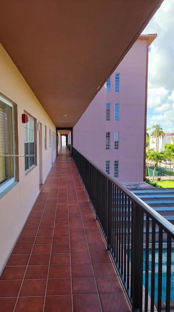 900 84th Ave, Miami, FL 33144-4184