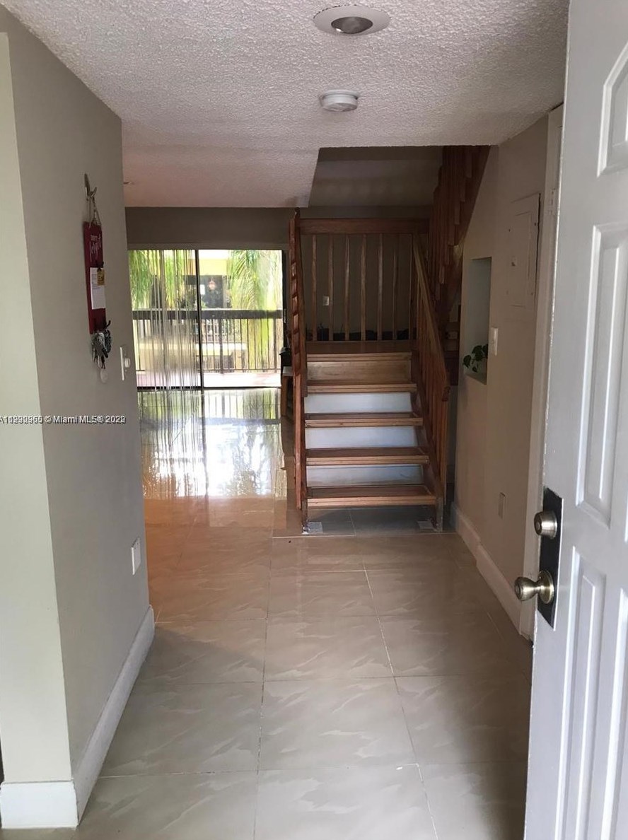 8859 Sw 131st Ct #203, Miami, FL