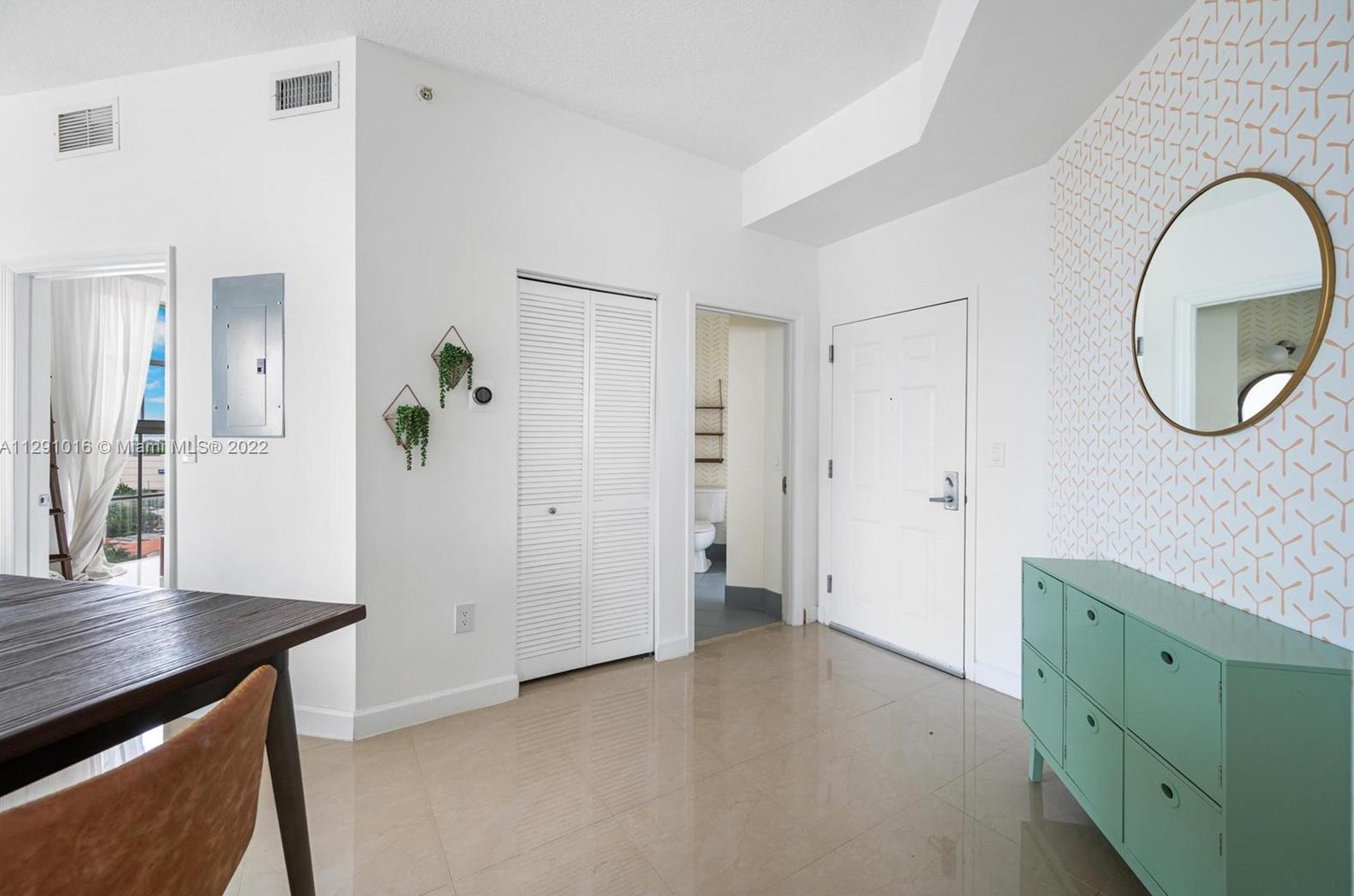 2600 Sw 27th Ave #8, Miami, FL 33133
