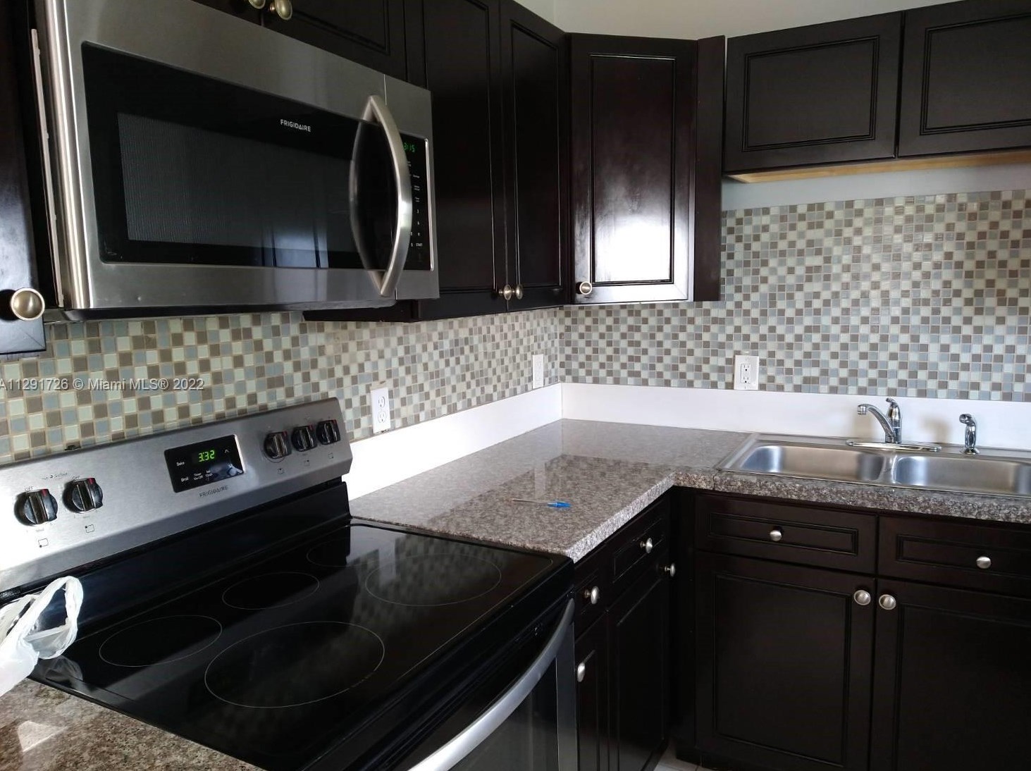 1020 71st Ave, Hollywood FL  33024-5540 exterior