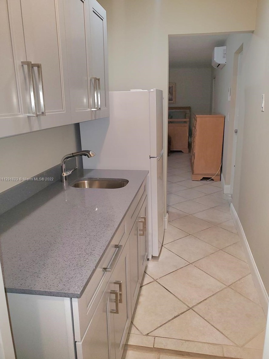 7360 Sw 39th St #a, Miami, FL 33155