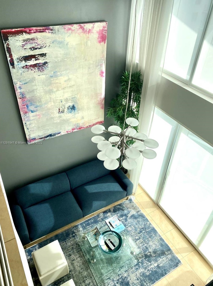 41 Se 5th St Apt 1608, Miami, FL 33131
