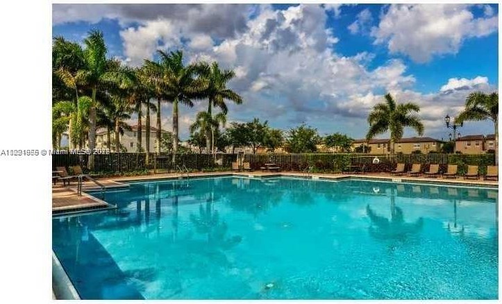 14745 9th St, Hollywood FL  33027-6134 exterior