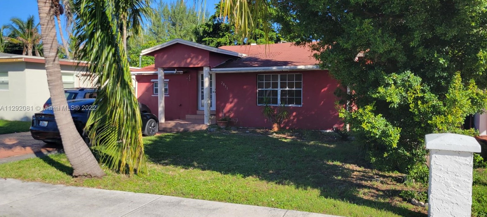 2851 Dewey St, Hollywood, FL 33020-4719
