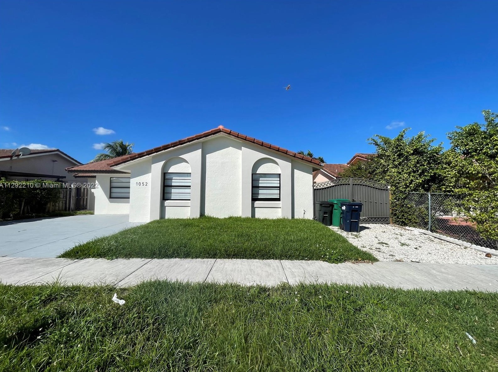 1052 127th Path, Miami, FL 33182-1830