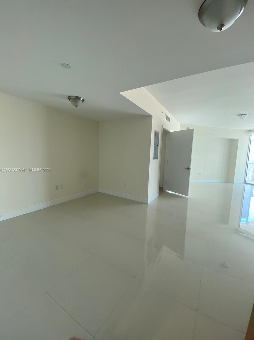 350 S Miami Ave Apt 2707, Miami, FL 33130