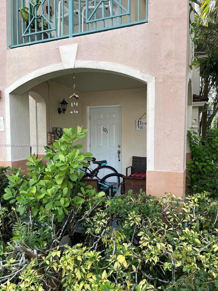 2170 78th Ave, Hollywood, FL 33024-0905