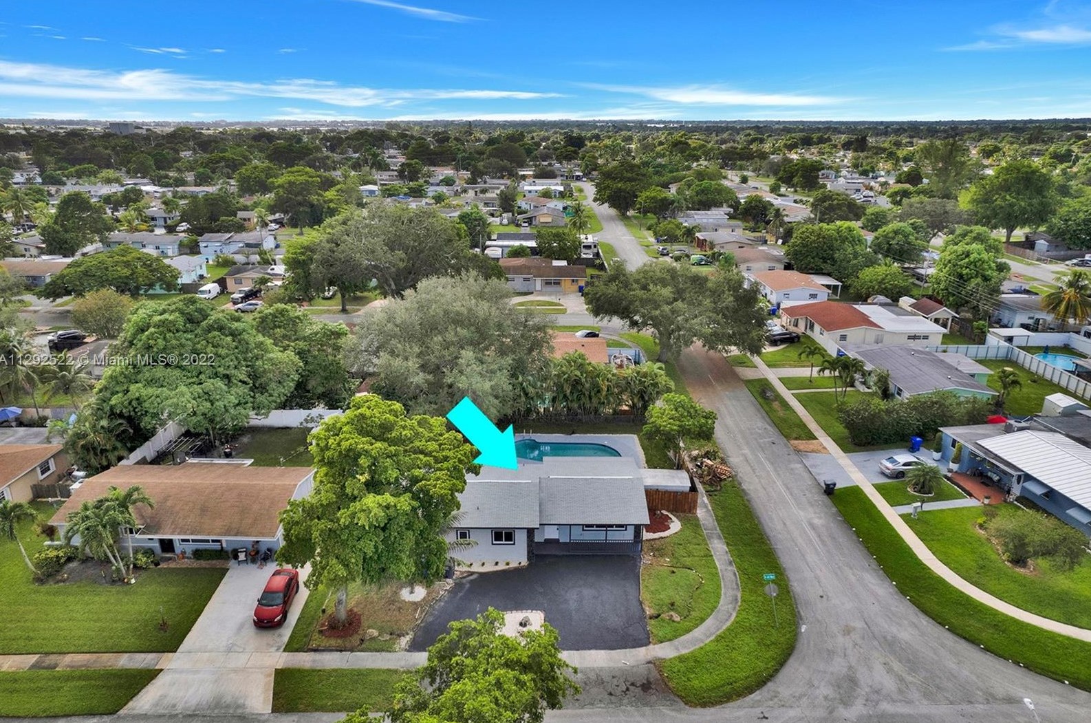 350 68th Way, Hollywood FL  33024-7542 exterior