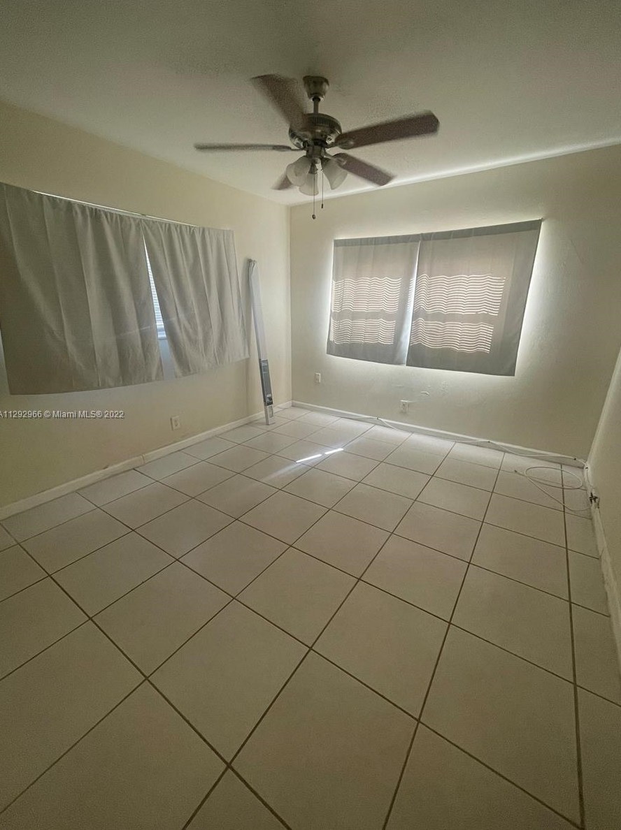 241 Se Park St Apt 1, Dania Beach, FL 33004