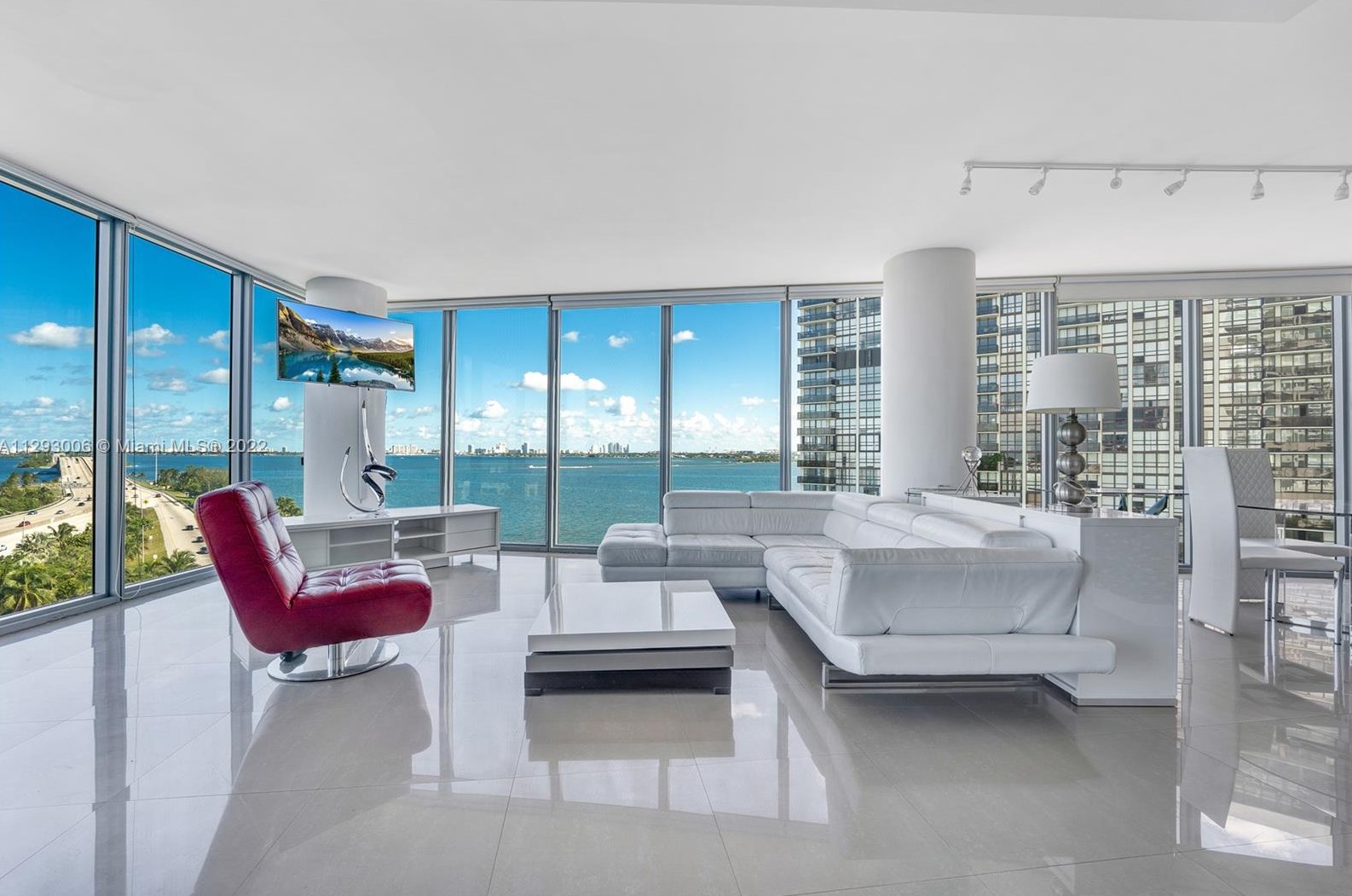 601 Ne 36th St #812, Miami, FL 33137