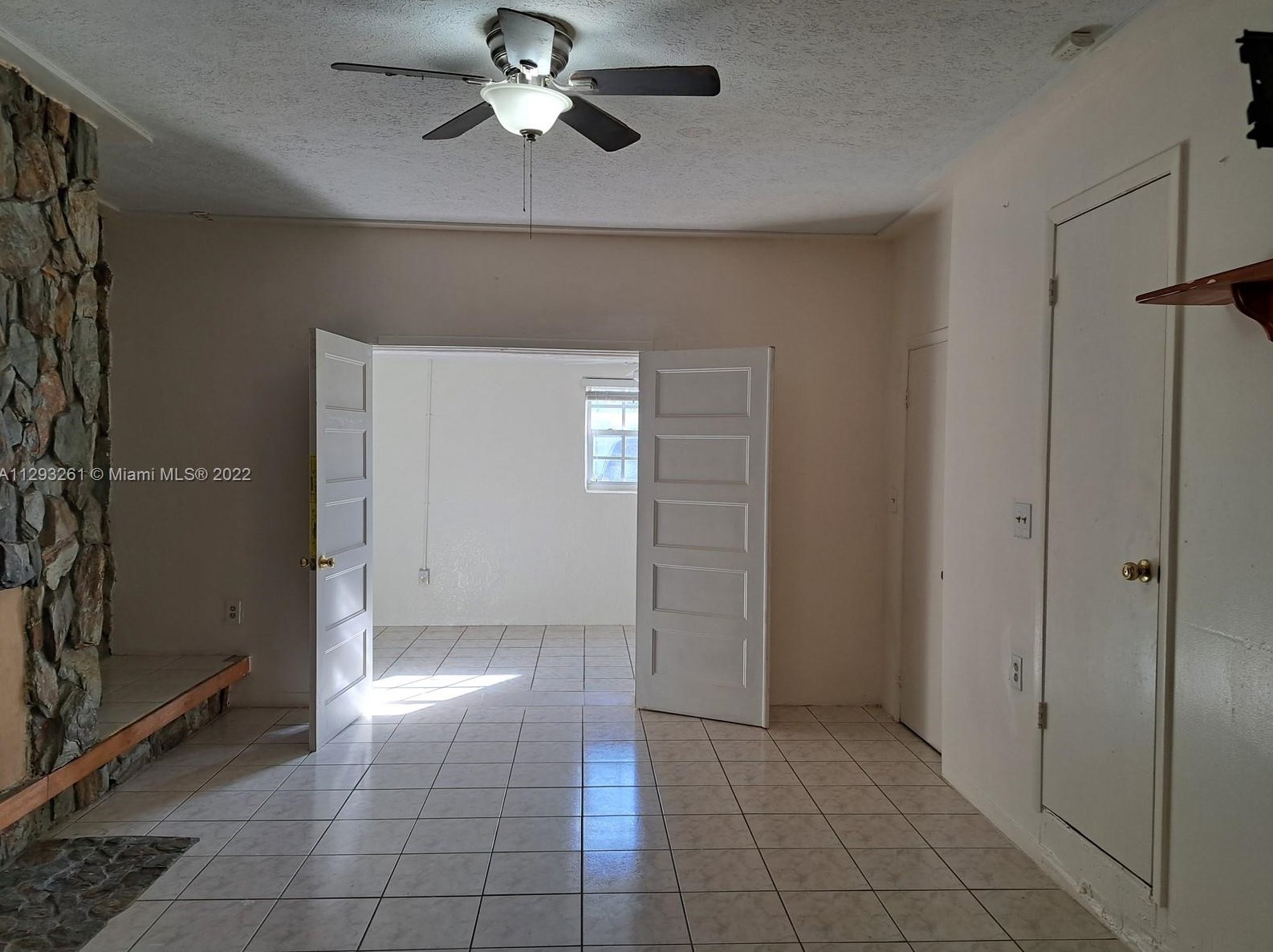 15900 Sw 102nd Ct, Miami, FL 33157