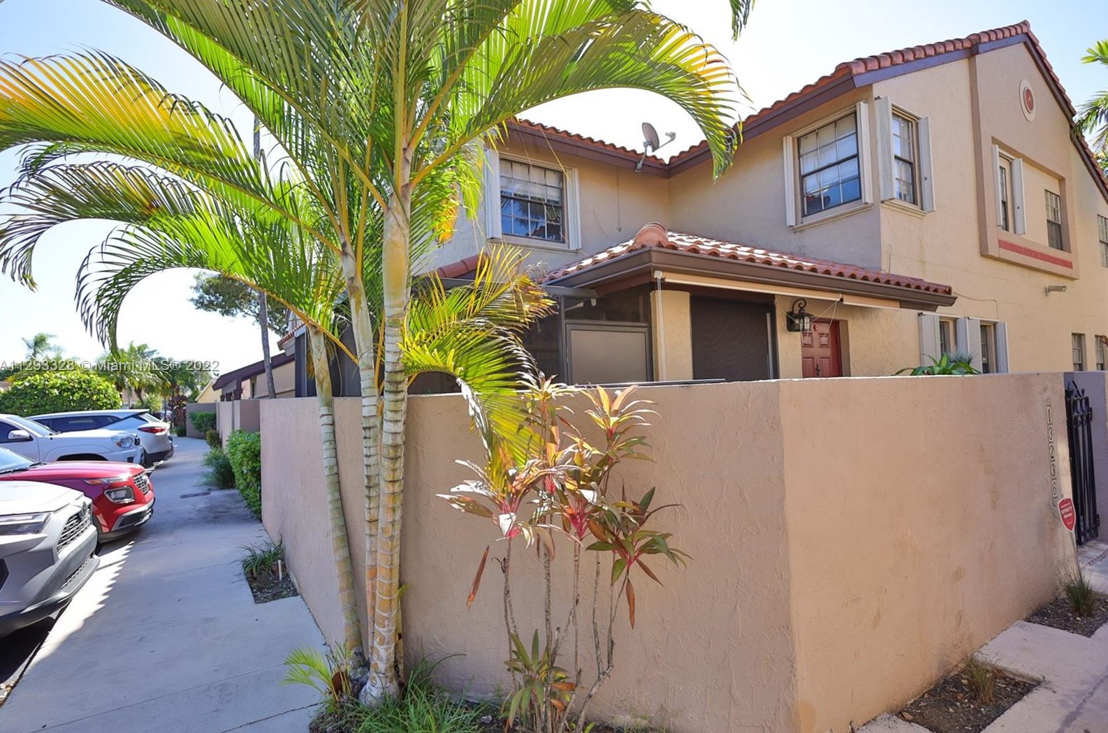 13236 114th Ter, Miami, FL 33186-7915