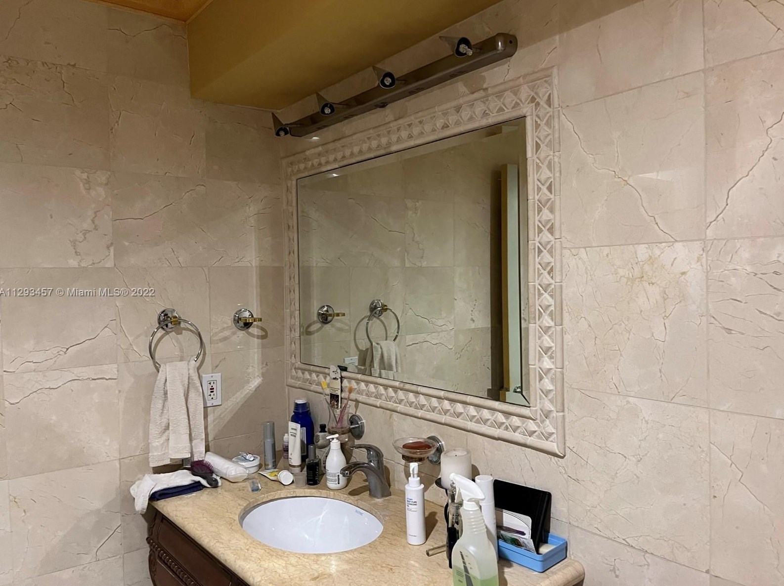 797 94 St, Miami FL 33138-2914 exterior