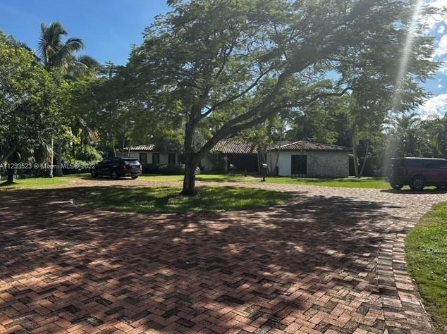 9990 136th St, Miami, FL 33176-6756