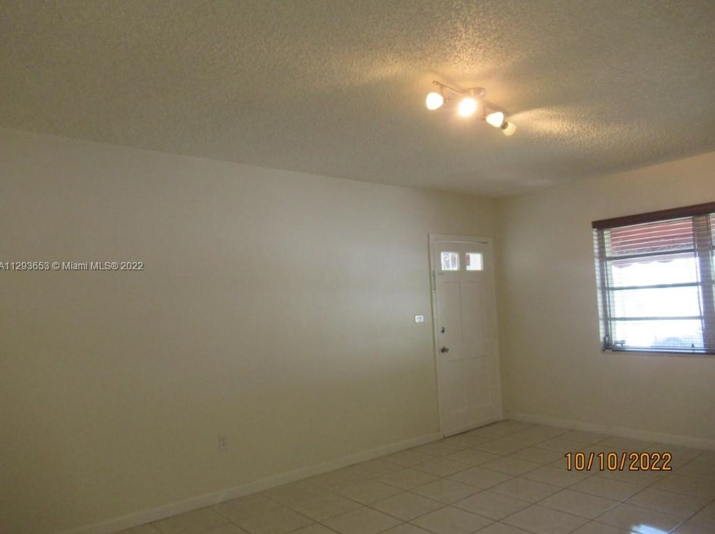 621 Sw 23rd Rd, Miami, FL 33129