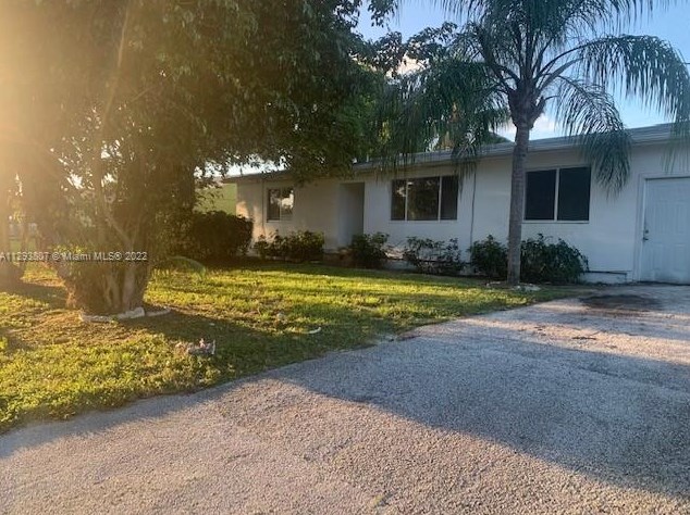3327 Sapphire Rd #3327, Lake Worth, FL 33462