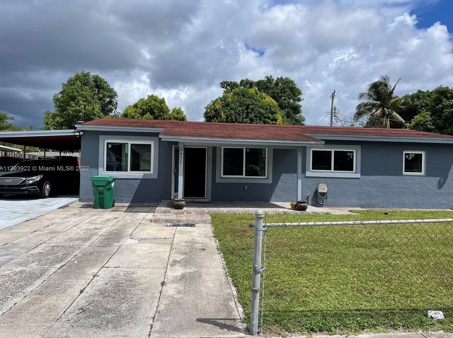 3431 172nd Ter, Miami, FL 33056-4141