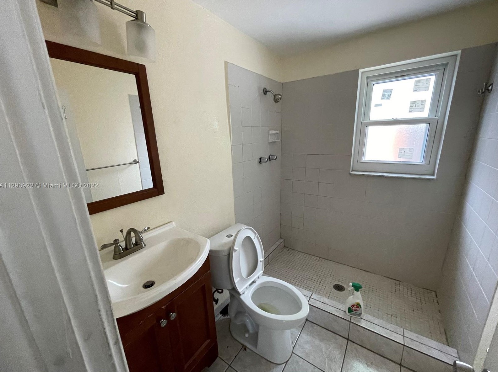 3431 172 Ter, Miami FL 33056-4166 exterior