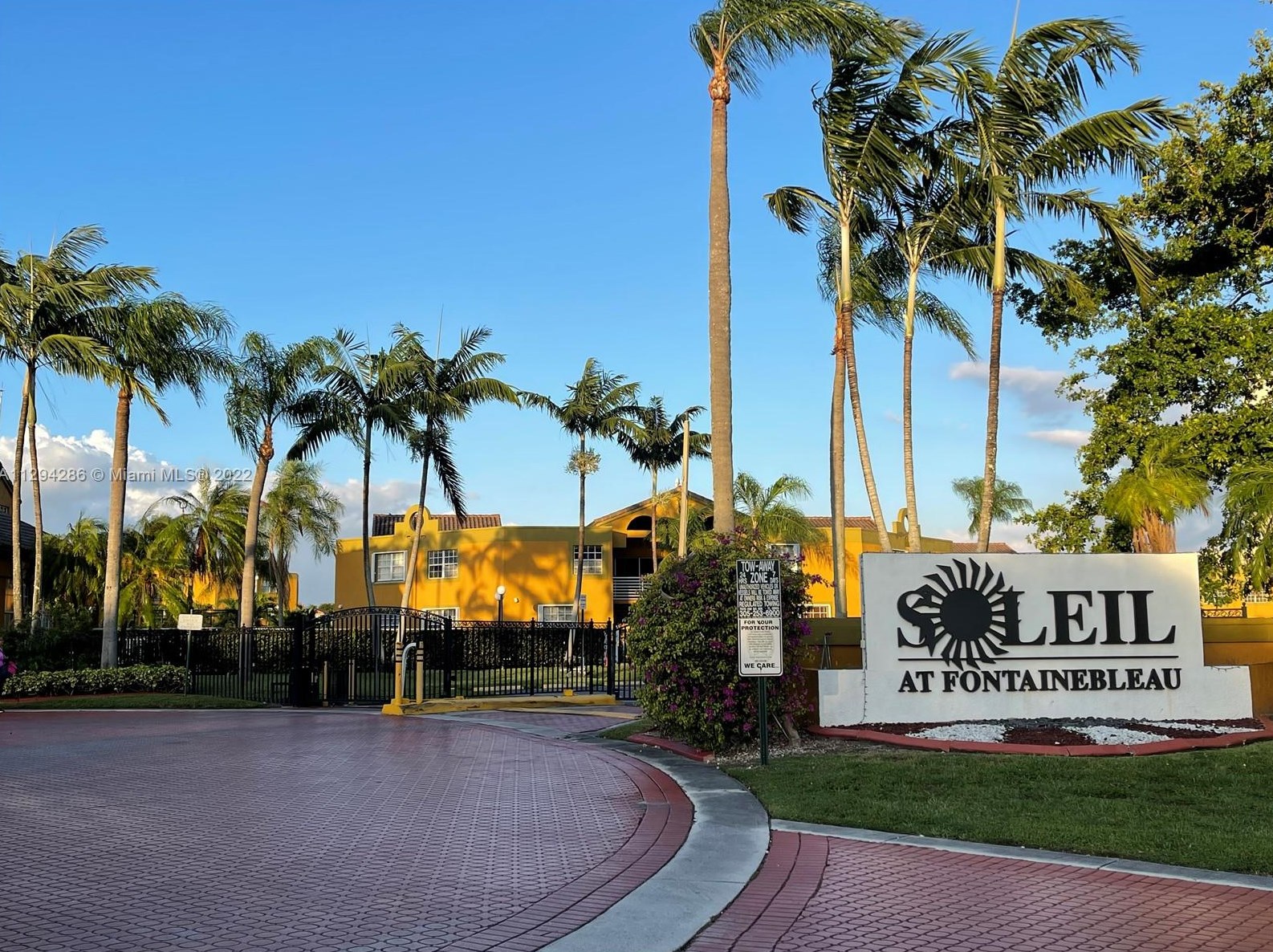 9711 Fontainebleau Blvd #d203, Miami, FL