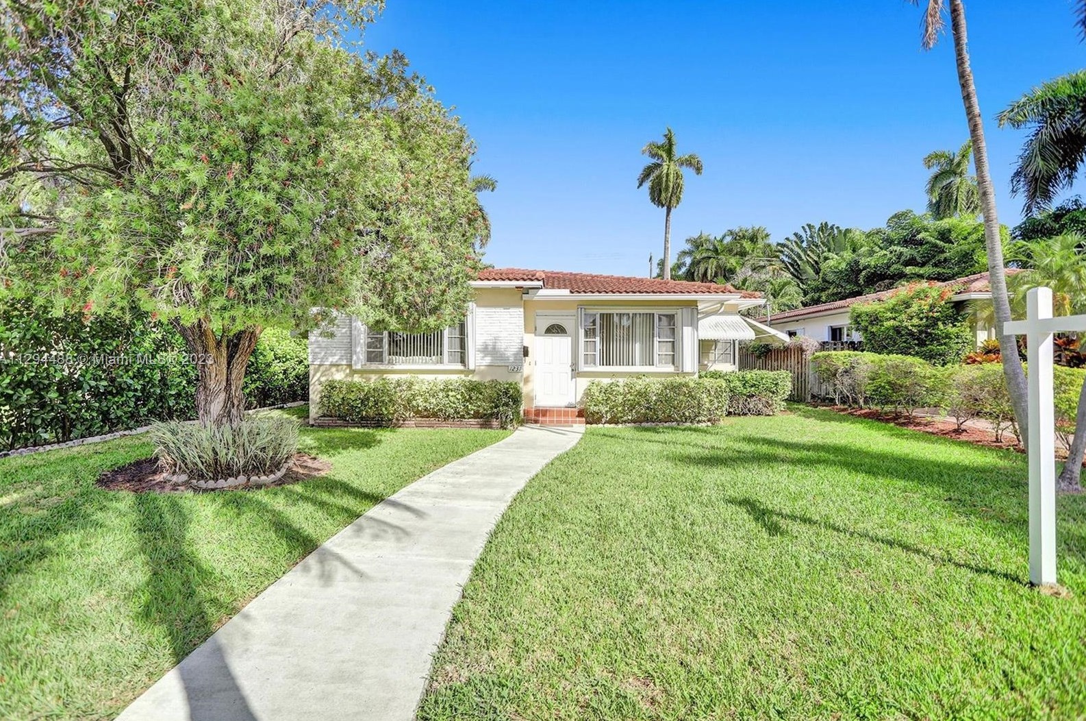 1231 Van Buren St, Hollywood FL 33020-5111 exterior