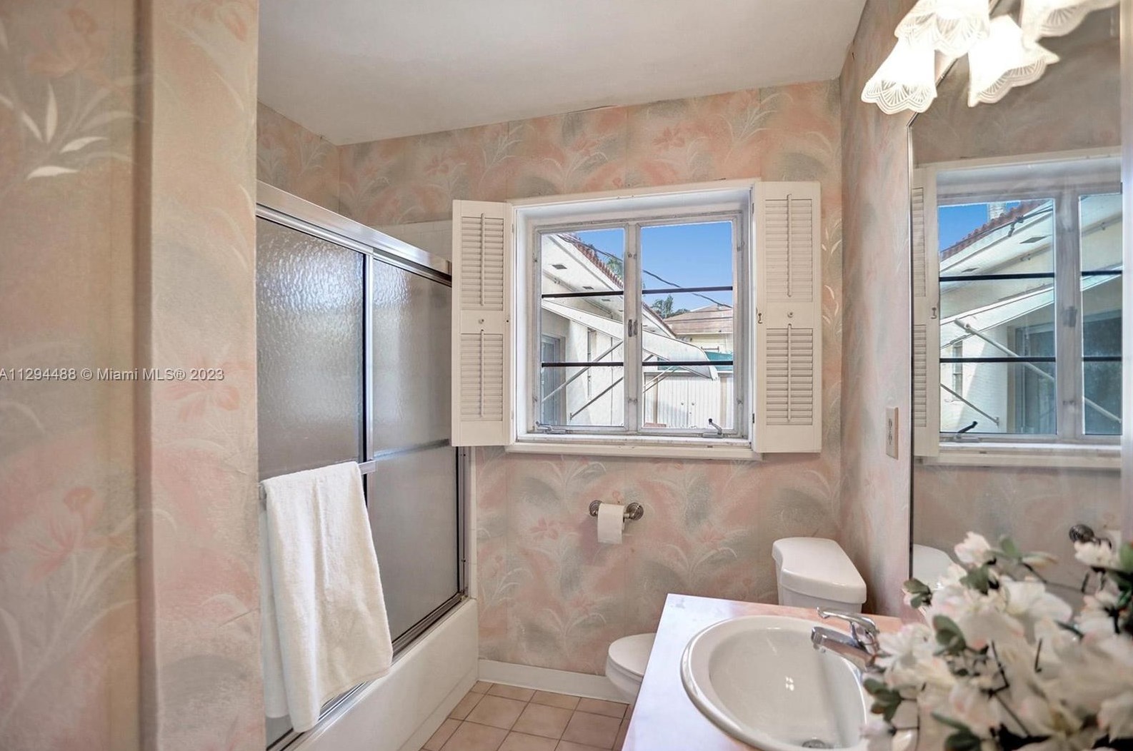 1231 Van Buren St, Hollywood FL 33020-5111 exterior