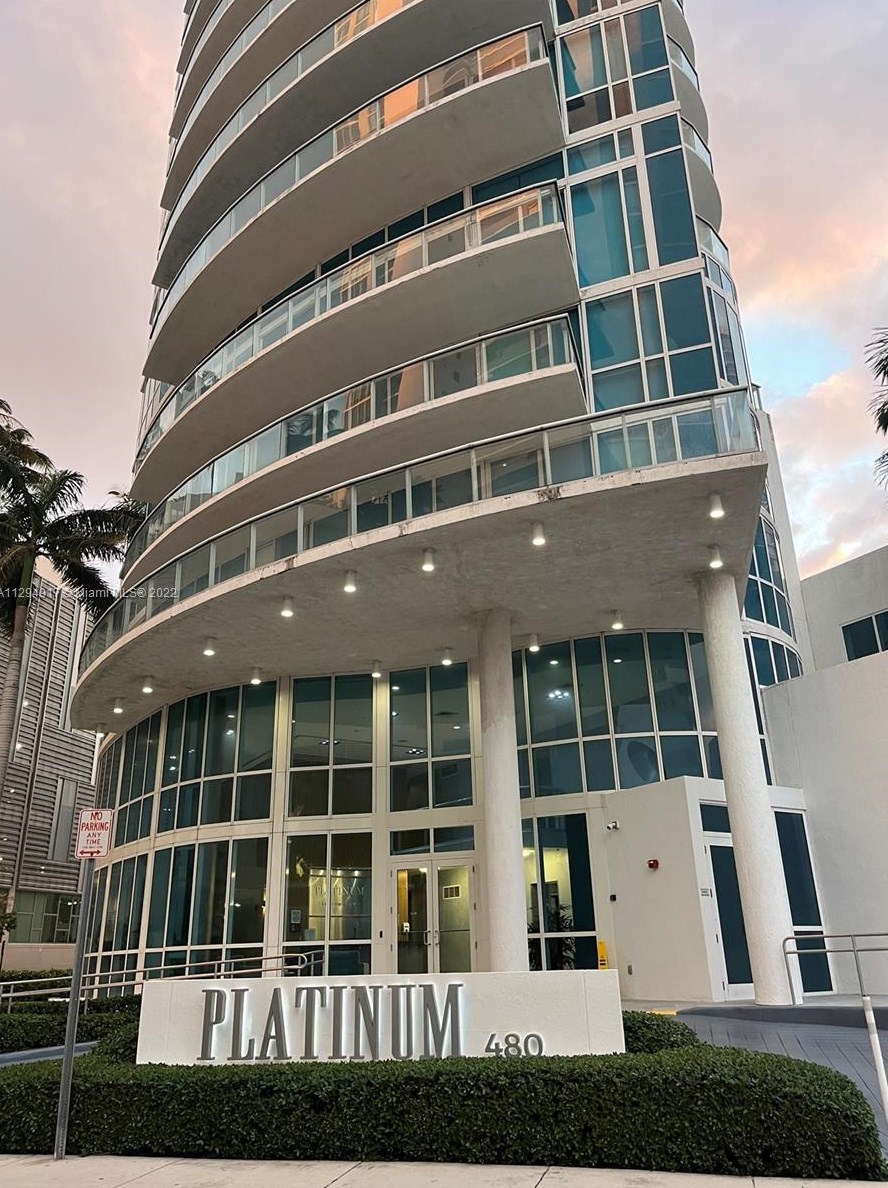 480 Ne 30th St #1102, Miami, FL 33137