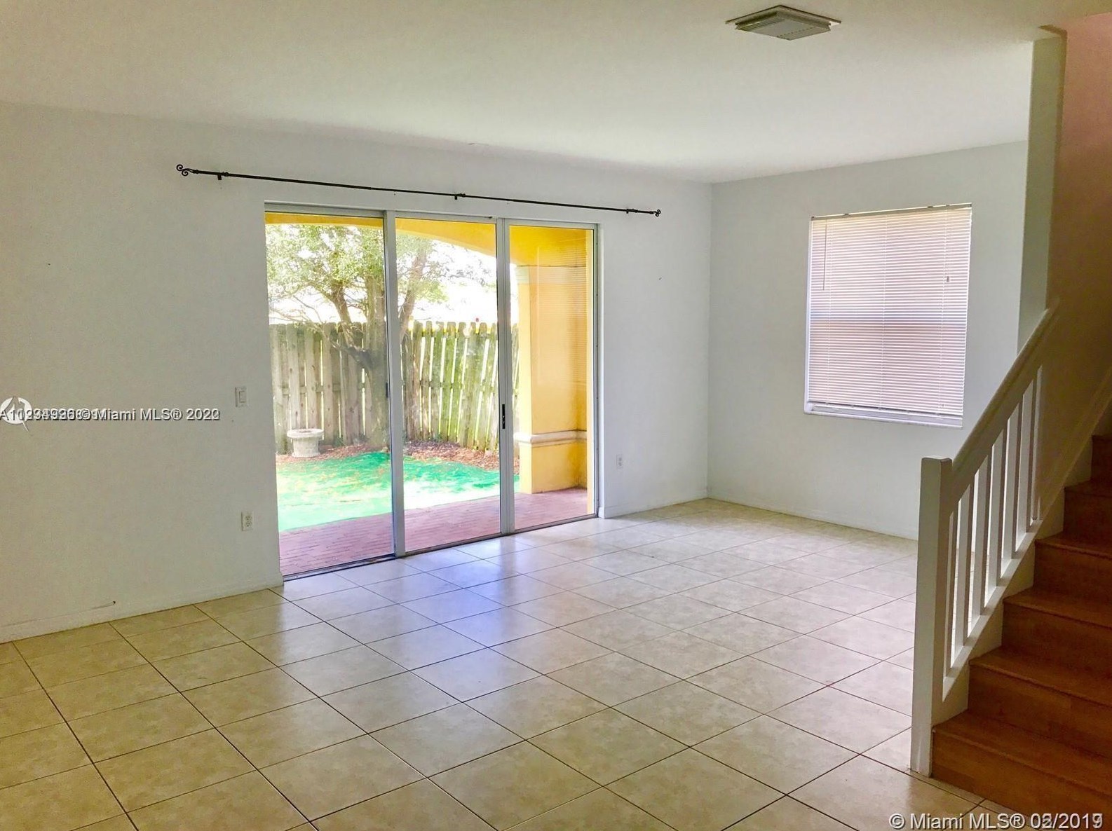 15270 Sw 91st Ln, Miami, FL 33196