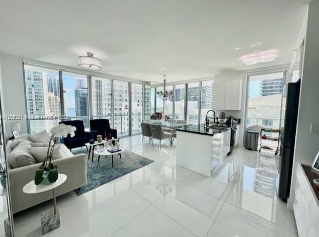 79 Sw 12th St #1806-s, Miami, FL