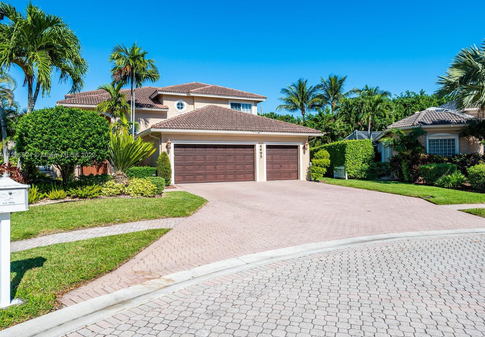 6695 Conch Ct, Boynton Beach, FL 33437
