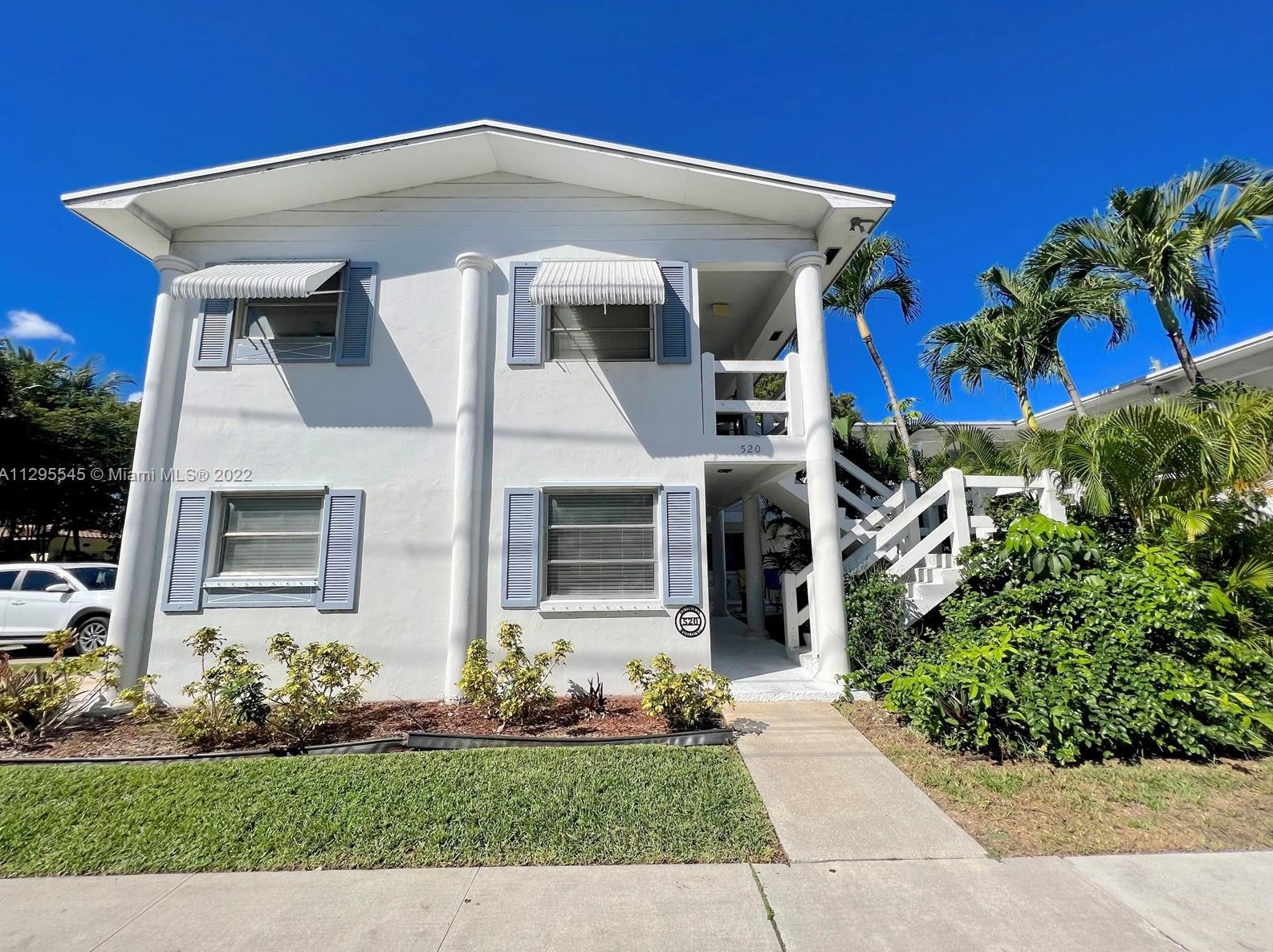 520 S 19th Ave #1, Hollywood, FL 33020