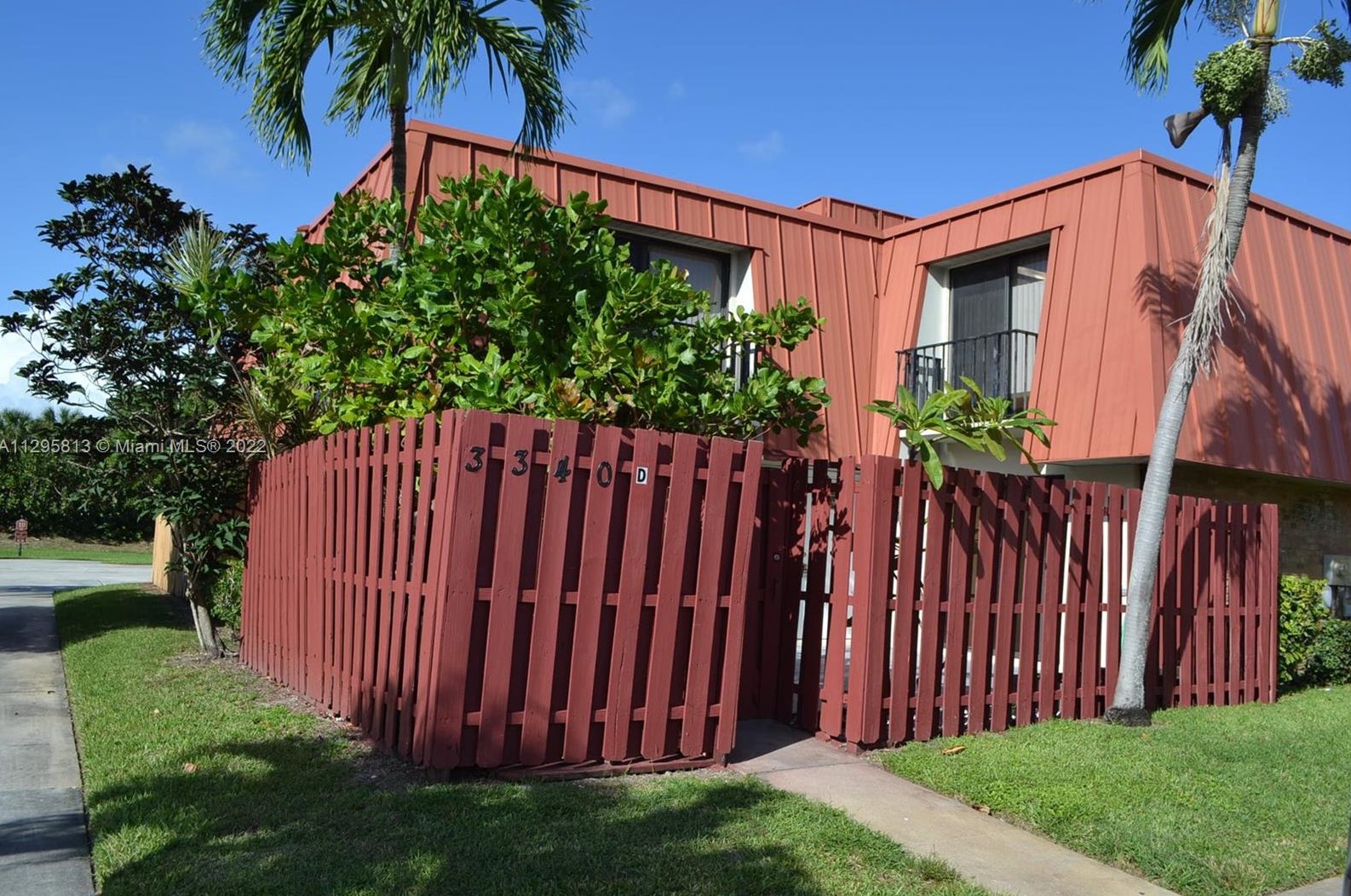 3340 Meridian Way S #d, West Palm Beach, FL