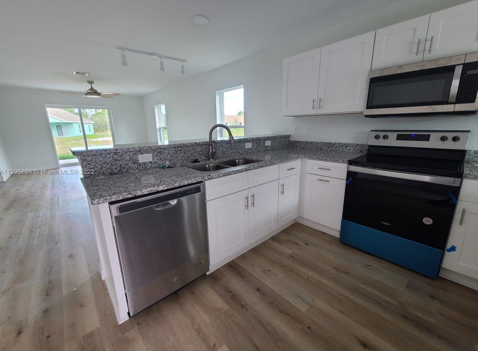 5390 Pebble Beach Dr, Sebring, FL 33872