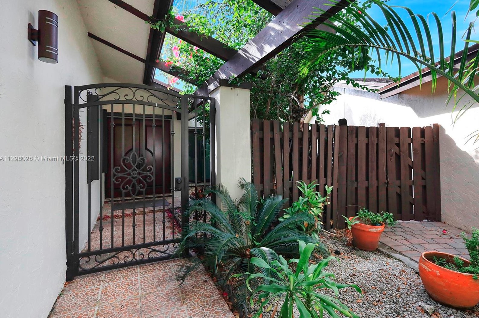 10912 134th Pl, Miami FL  33186-3329 exterior