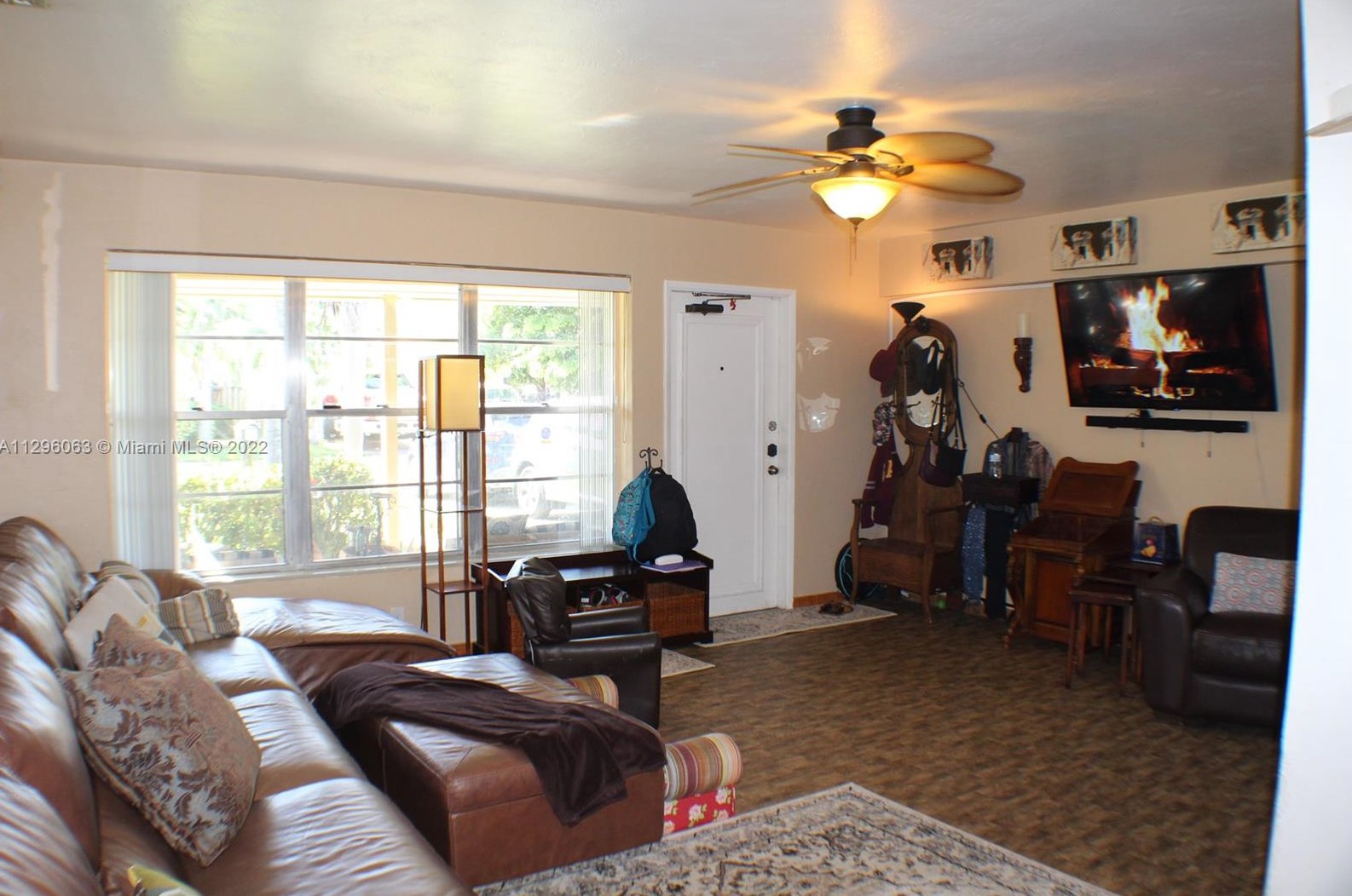 113 Ne 2nd Pl, Dania Beach, FL 33004