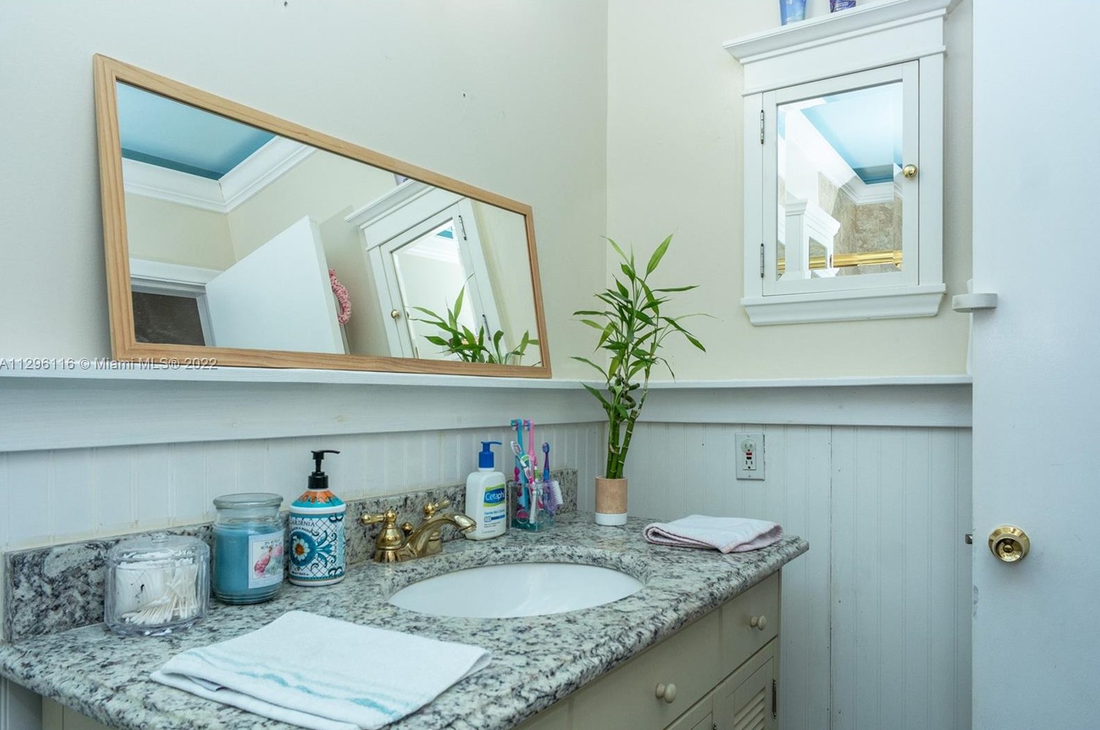 4888 Sheridan St, Hollywood FL  33021-3421 exterior