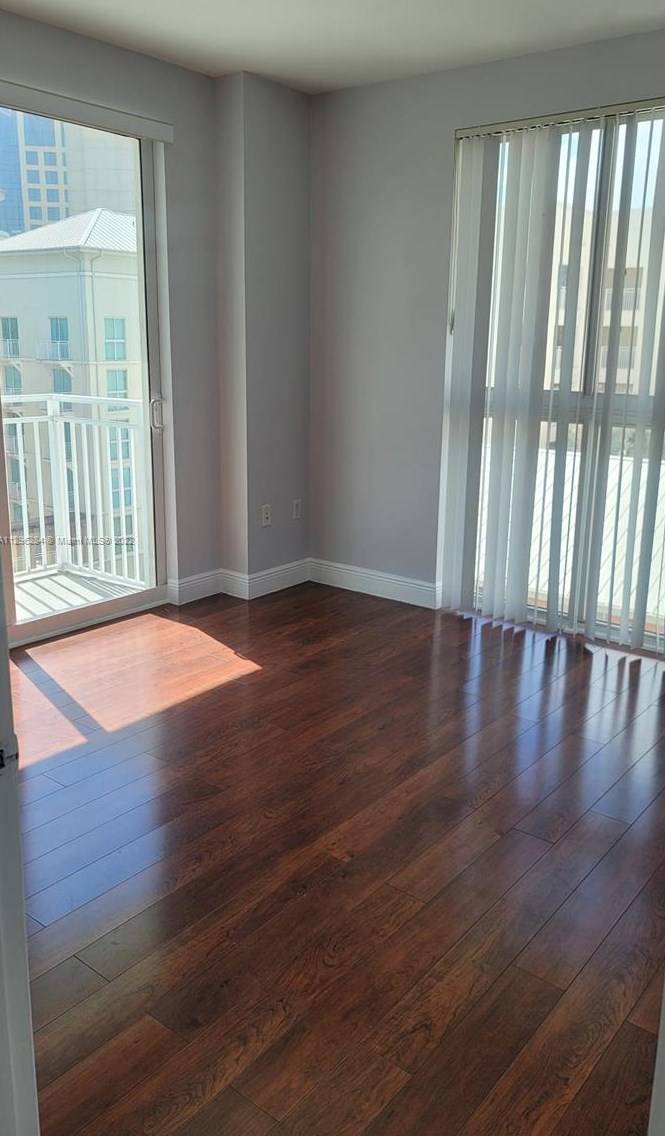 7280 Sw 90th St Apt 601, Miami, FL 33156