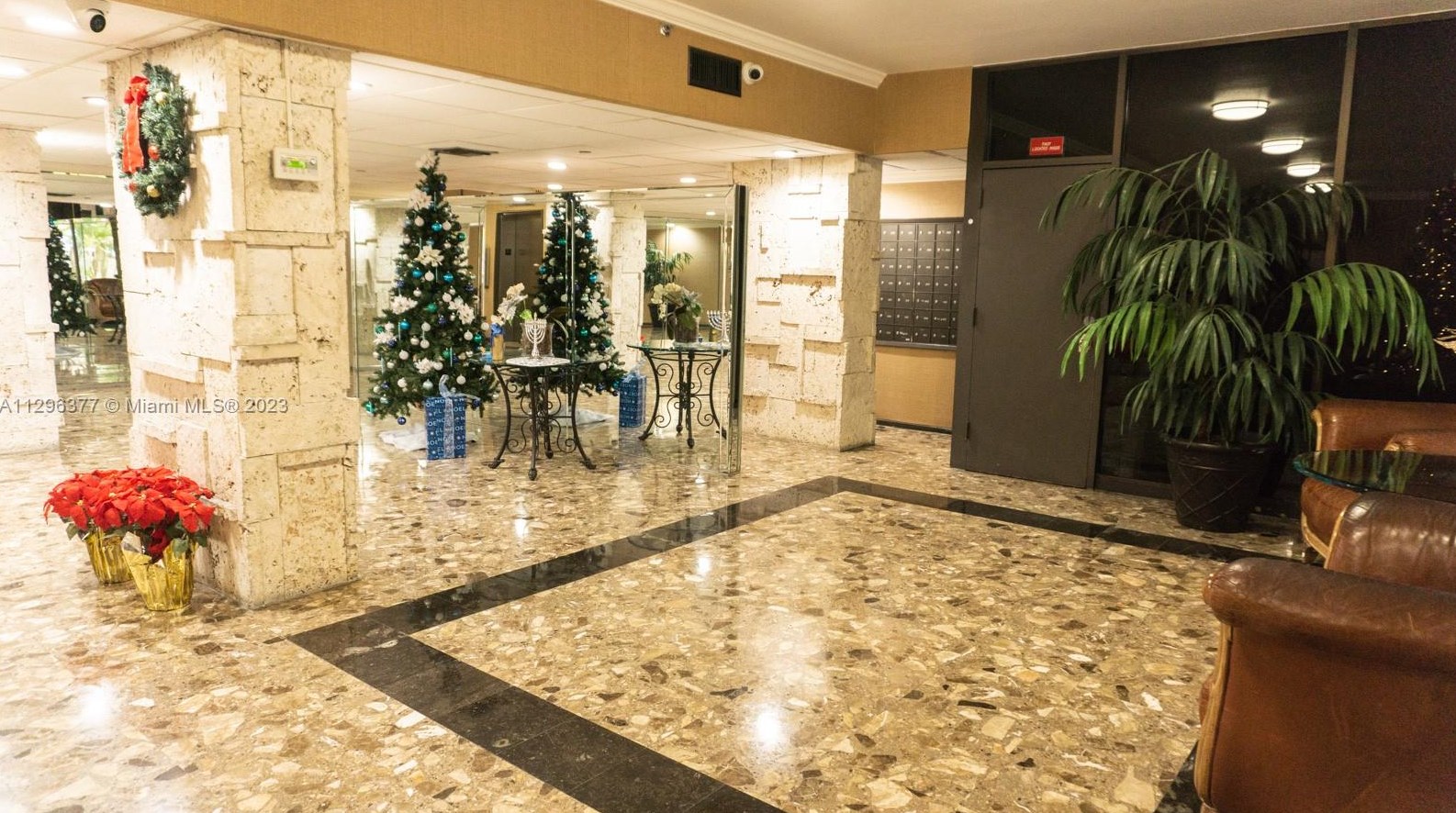 1470 123rd St, Miami FL  33161-6028 exterior