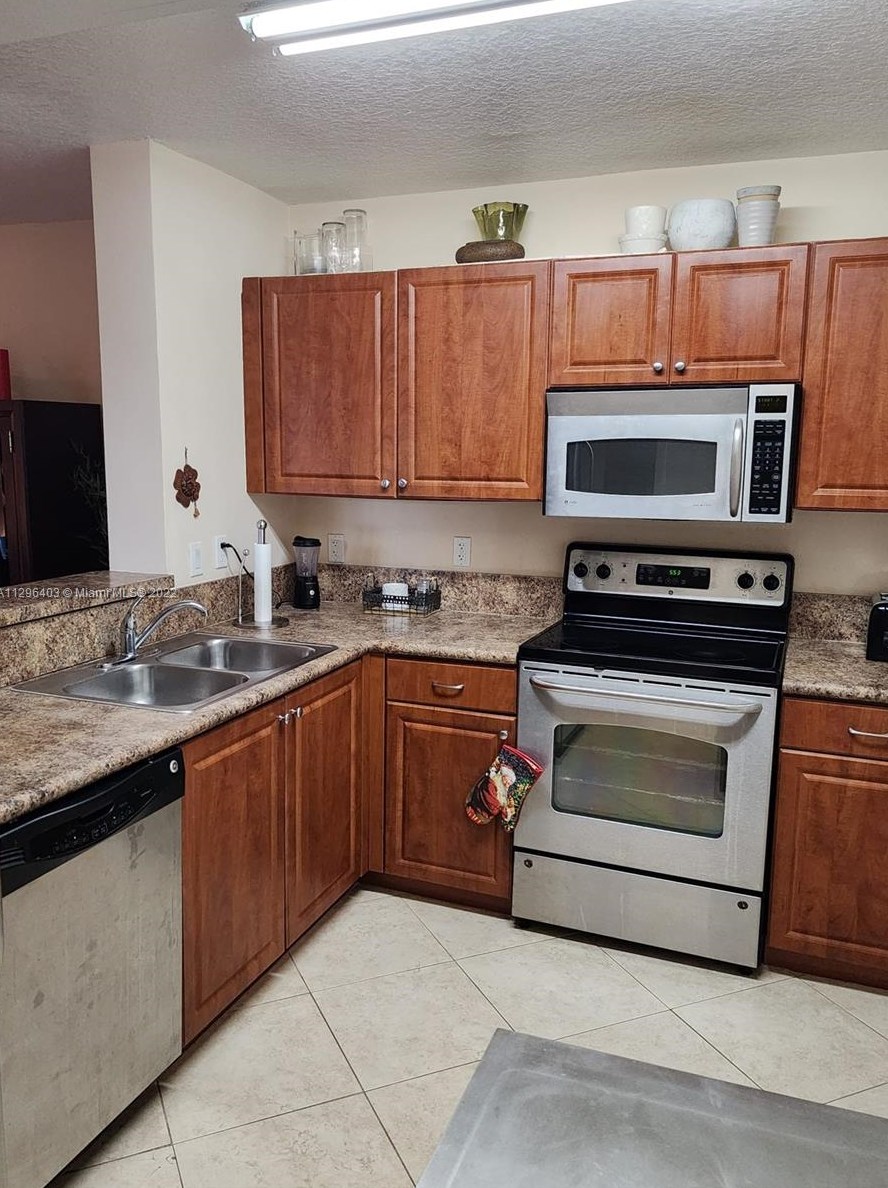 529 E Sheridan St #2051, Dania Beach, FL