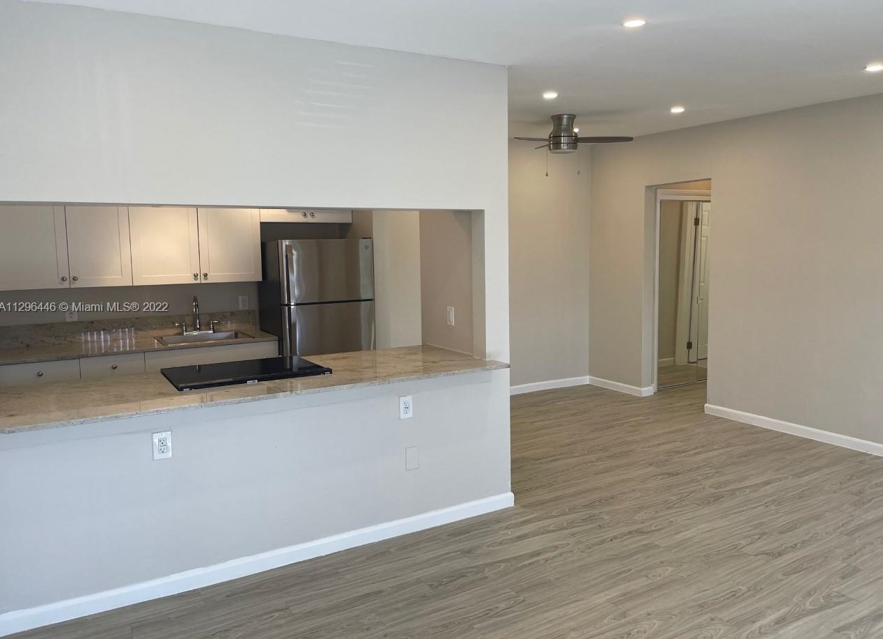835 Lenox Ave Apt 314, Miami, FL 33139
