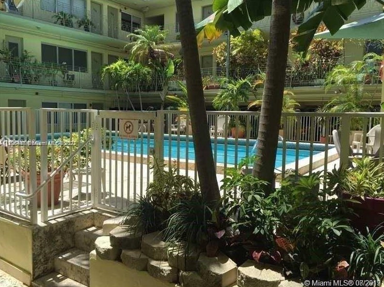 835 Lenox Ave Apt 318, Miami, FL 33139