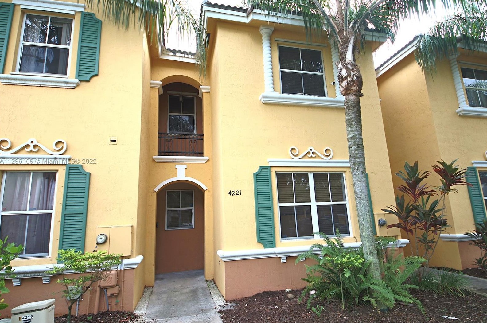 4221 Ne 9th St, Homestead, FL 33033