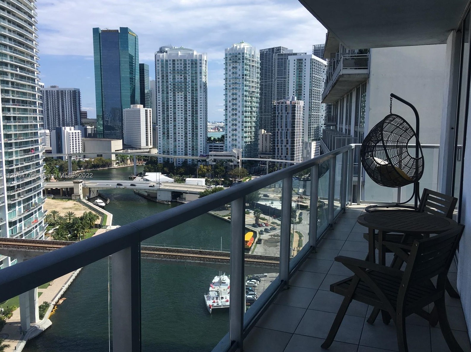 185 Sw 7th St #1911, Miami, FL 33130